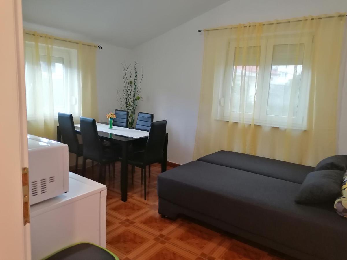 Apartmani Ivana Senj سينج المظهر الخارجي الصورة