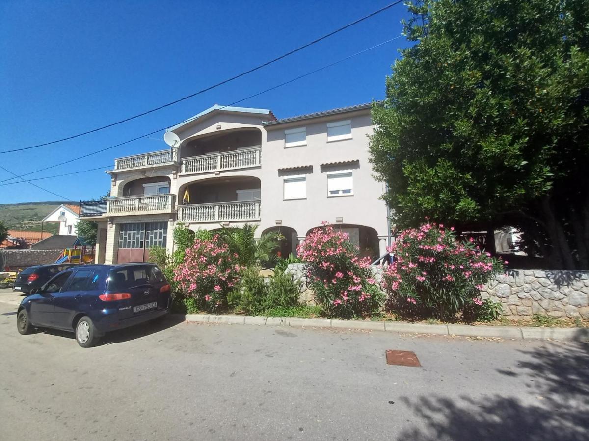 Apartmani Ivana Senj سينج المظهر الخارجي الصورة