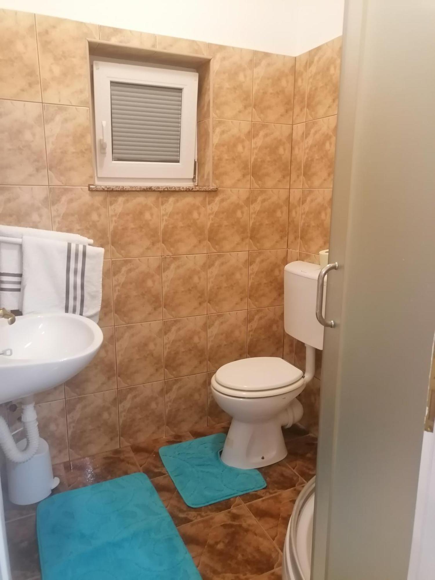Apartmani Ivana Senj سينج الغرفة الصورة