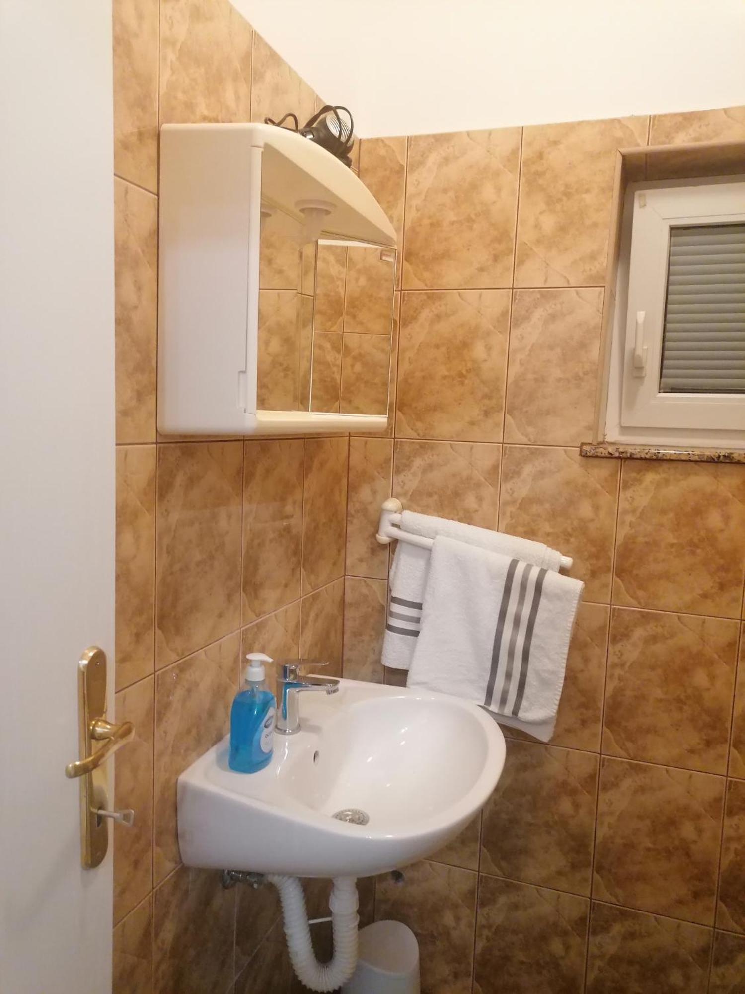 Apartmani Ivana Senj سينج الغرفة الصورة